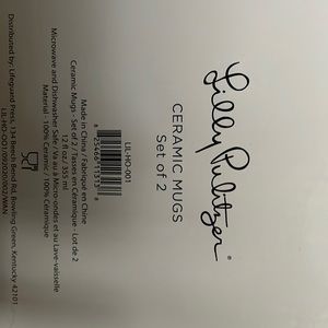 Brand new- 2 Lilly Pulitzer floral mugs with gold handle. This is a set of two